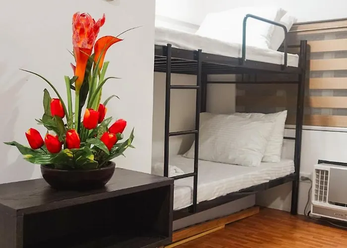 Apartment Modern For Group, With Kitchen, Wi-fi & Netflix, Near Mrt Boni