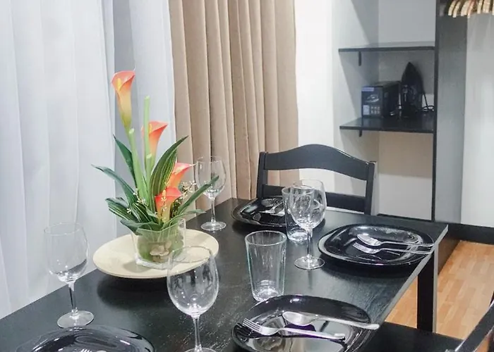 Modern For Group, With Kitchen, Wi-fi & Netflix, Near Mrt Boni *