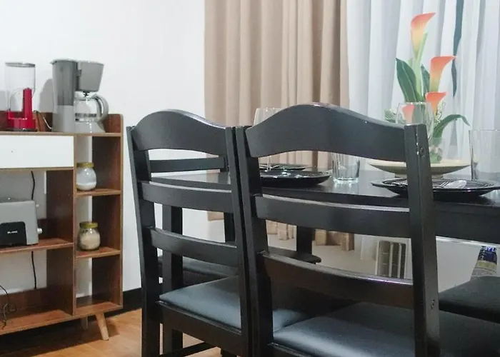 Apartment Modern For Group, With Kitchen, Wi-fi & Netflix, Near Mrt Boni *