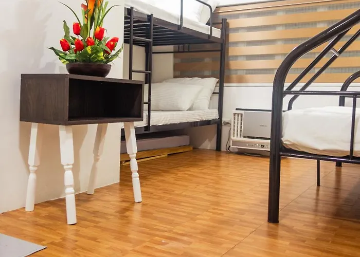 Modern For Group, With Kitchen, Wi-fi & Netflix, Near Mrt Boni Manila