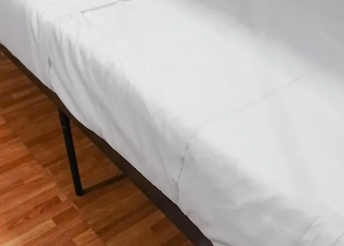 Modern For Group, With Kitchen, Wi-fi & Netflix, Near Mrt Boni * Manila