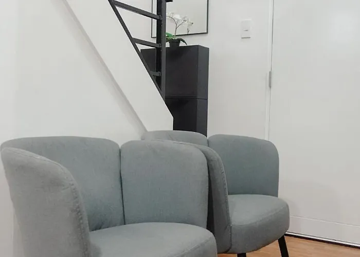 Apartment Modern For Group, With Kitchen, Wi-fi & Netflix, Near Mrt Boni *